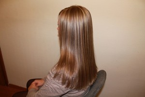 Как происходит брондирование темных волос