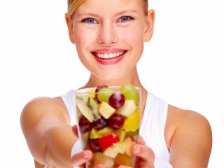 Почему наши волосы седеют? Причины и способы борьбы