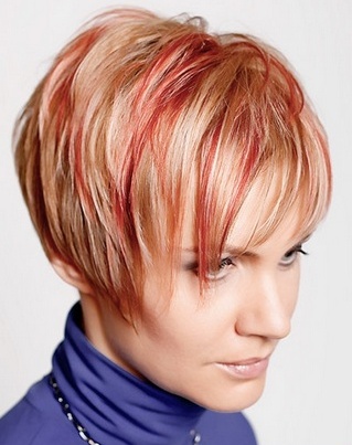 Мелирование на светлые и белые волосы