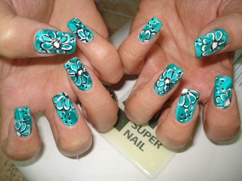 рисунок цветы на ногтях