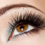 Как удлинить ресницы с помощью натуральных масел