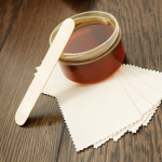 Домашняя депиляция воском — советы и рекомендации