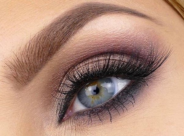 макияж светлые глаза