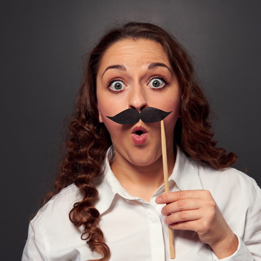 Эпиляция губы: делать или нет?