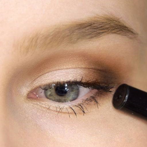 Основные техники макияжа глаз Макиж глаз Рельефная техника