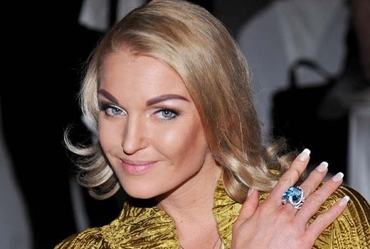 Делаем правильные брови: как избежать роковых ошибок