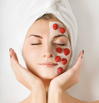 Как избавиться от сухой кожи лица с помощью натуральных масок маска с клубникой