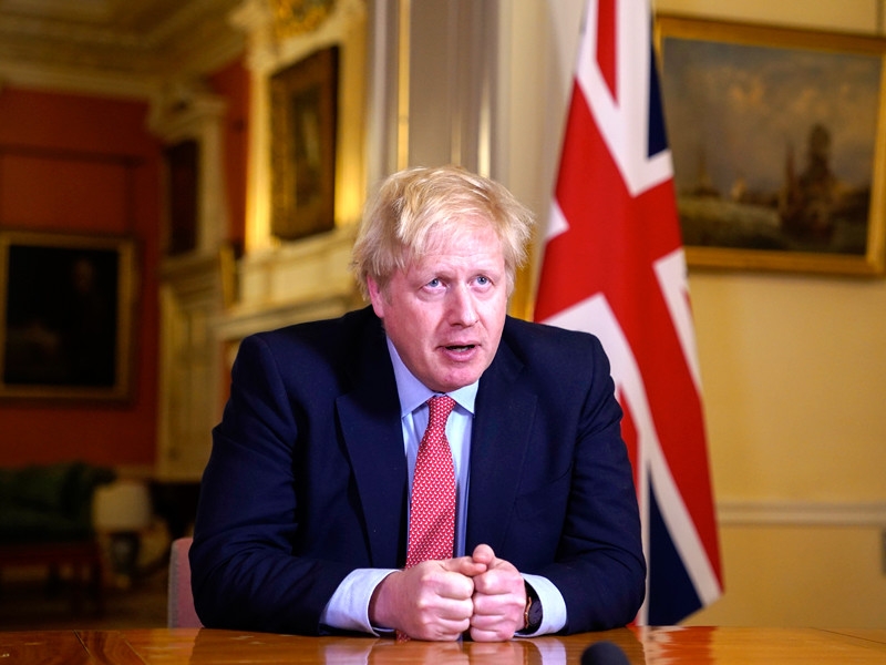 Борис Джонсон стал вторым главой государства, заразившимся коронавирусом