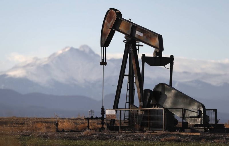 Цена нефти Brent упала ниже $27 впервые с сентября 2003 года