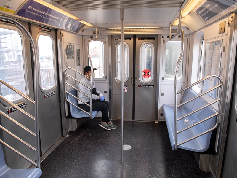 Число инфицированных коронавирусом в мире превысило 521 тыс. человек. Более 23,5 тысяч погибших