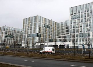 Два пациента умерли в Коммунарке за последние сутки. Один из них — из-за коронавируса