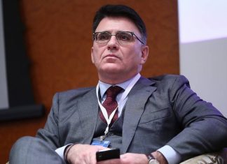 Мишустин освободил Жарова от должности главы Роскомнадзора