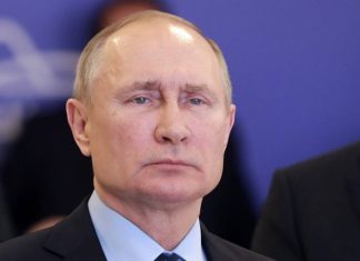 Не отпуская штурвал. 20 лет назад Путин был впервые избран президентом России