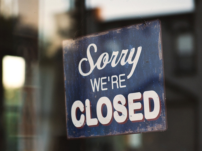 Правительство Великобритании объявило в стране трехнедельный карантин по коронавирусу