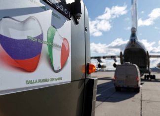 В Италию прибыли еще три самолета ВКС России со специалистами для борьбы с коронавирусом