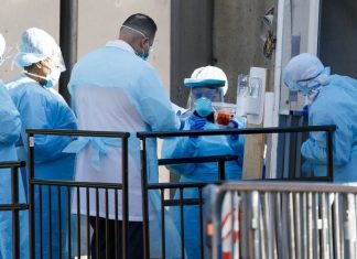 В США более 2 тыс. человек умерли из-за коронавируса