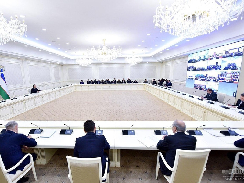 В Узбекистане 11 работников НИИ вирусологии заразились коронавирусом