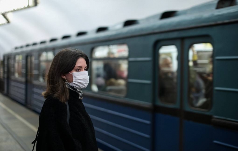 Власти Москвы не будут закрывать метро из-за коронавируса