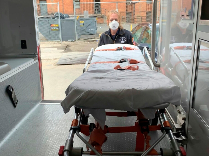 Число умерших от коронавируса в мире превысило 125 тыс. человек