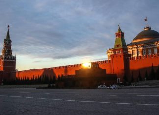 Эксперты прогнозируют двухлетнюю рецессию в России