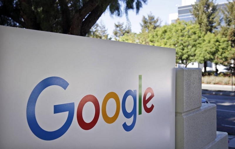 Google назвала ошибочным решение о блокировке обращения Путина к россиянам

