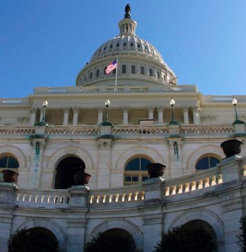 Конгресс намерен начать расследование об эффективности «антикоронавирусных» мер, предпринятых правительством Трампа