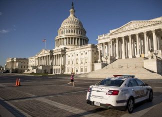 Конгресс США одобрил новый пакет экономических мер в связи с коронавирусом