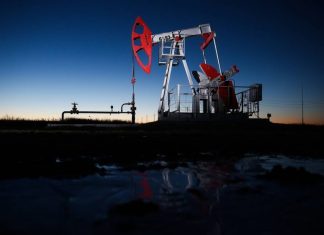 Минэнерго договорилось с нефтяниками о квотах на добычу нефти в рамках ОПЕК+