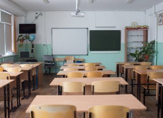 Минпросвещения разрешило досрочно закончить учебный год для 1-8 классов