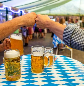 Пивного фестиваля Октоберфест, естественно, не будет: он отменен из-за COVID (что рассказать детям и внукам о празднике пива)