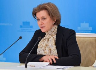 Попова считает нерабочую неделю недостаточно длинной для противодействия коронавирусу