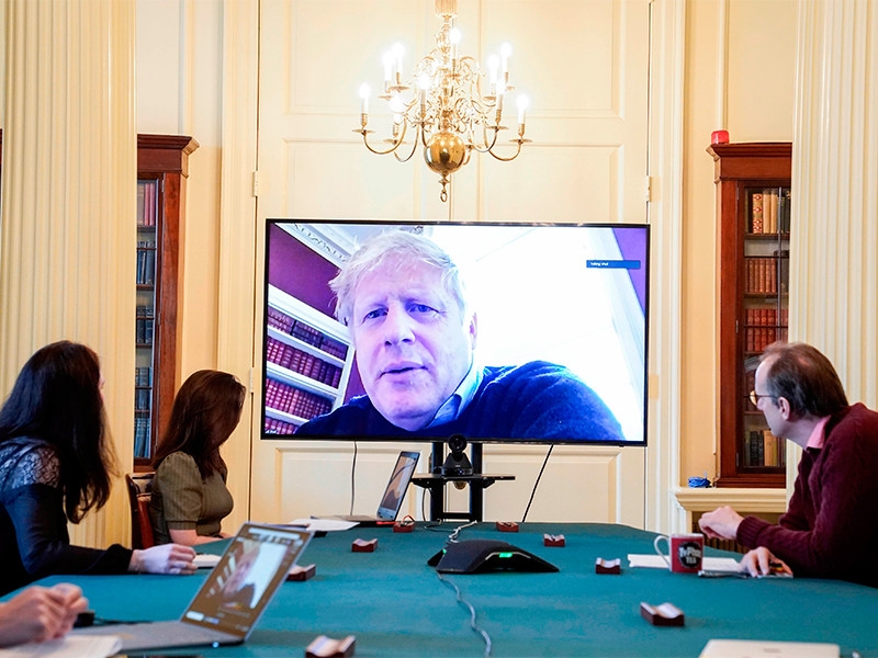 Премьер-министра Великобритании выписали из больницы