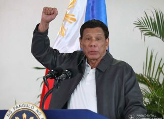 Президент Филиппин разрешил полиции стрелять по нарушителям карантина