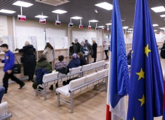 Ростуризм предложил ввести в России многократные визы