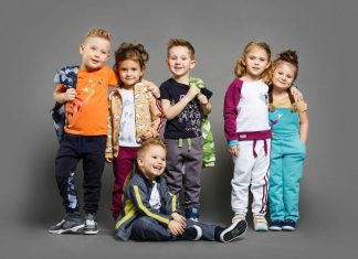 Модная детская одежда.