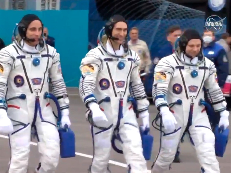 "Союз МС-16" с российско-американским экипажем пристыковался к МКС