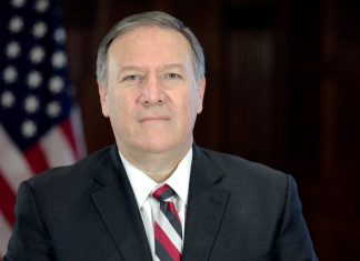 США вернули 45 тыс. граждан 460 рейсами из 75 стран, а в России вторую неделю обсуждают списки, графики и… цены на билеты