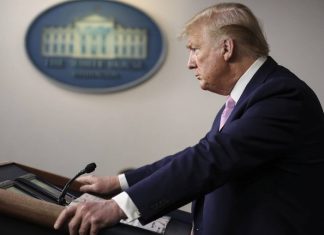 Трамп подписал указ о частичном запрете иммиграции