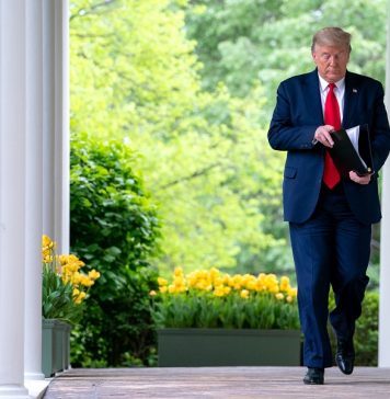 Трамп поручил разработать план помощи нефтяным компаниям США на фоне падения цен