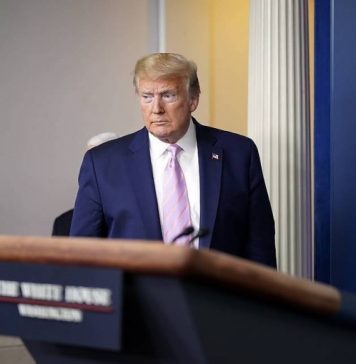 Трамп сообщил о готовности передать России аппараты ИВЛ для борьбы с коронавирусом