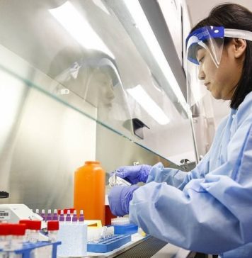 Ученые заявили, что бессимптомная передача коронавируса может происходить в 70% случаев