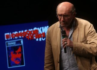 Умер писатель и журналист Александр Кабаков