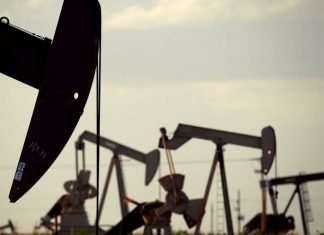 В Deutsche Bank считают, что при цене Urals в $15 средств ФНБ хватит только на два года