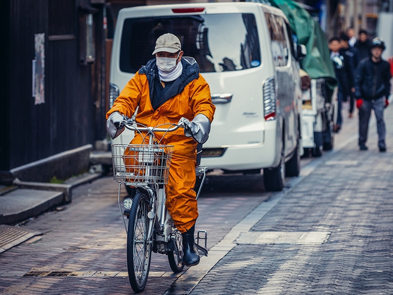 В Японии из-за коронавируса введут режим ЧС в Токио и шести префектурах