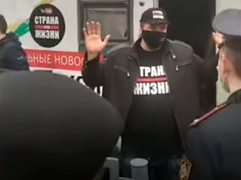 Белорусские правозащитники сообщили о массовых задержаниях оппозиционно настроенных блогеров в канун Дня Победы