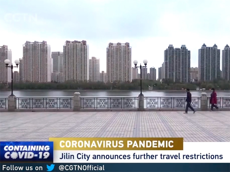 Bloomberg: 108 млн китайцев попали под карантин из-за новой вспышки COVID-19