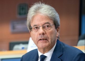 ЕС вступил в глубочайшую рецессию в своей истории, сказали в Еврокомиссии