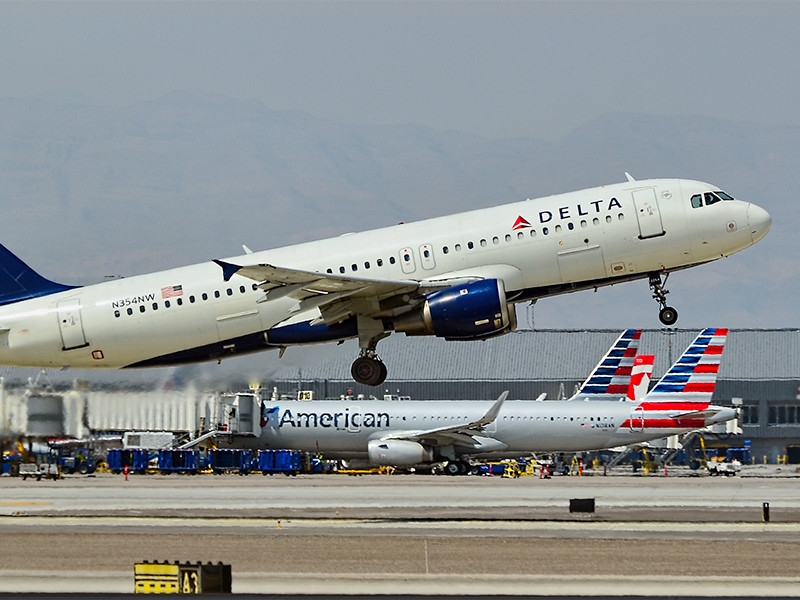 Холдинг Уоррена Баффетта распродал все свои акции авиакомпаний США