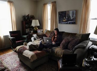 «Известия»: россиянам могут возместить возникшие с переходом на удаленку расходы