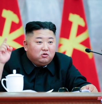 Ким Чен Ын появился на публике после трех недель отсутствия